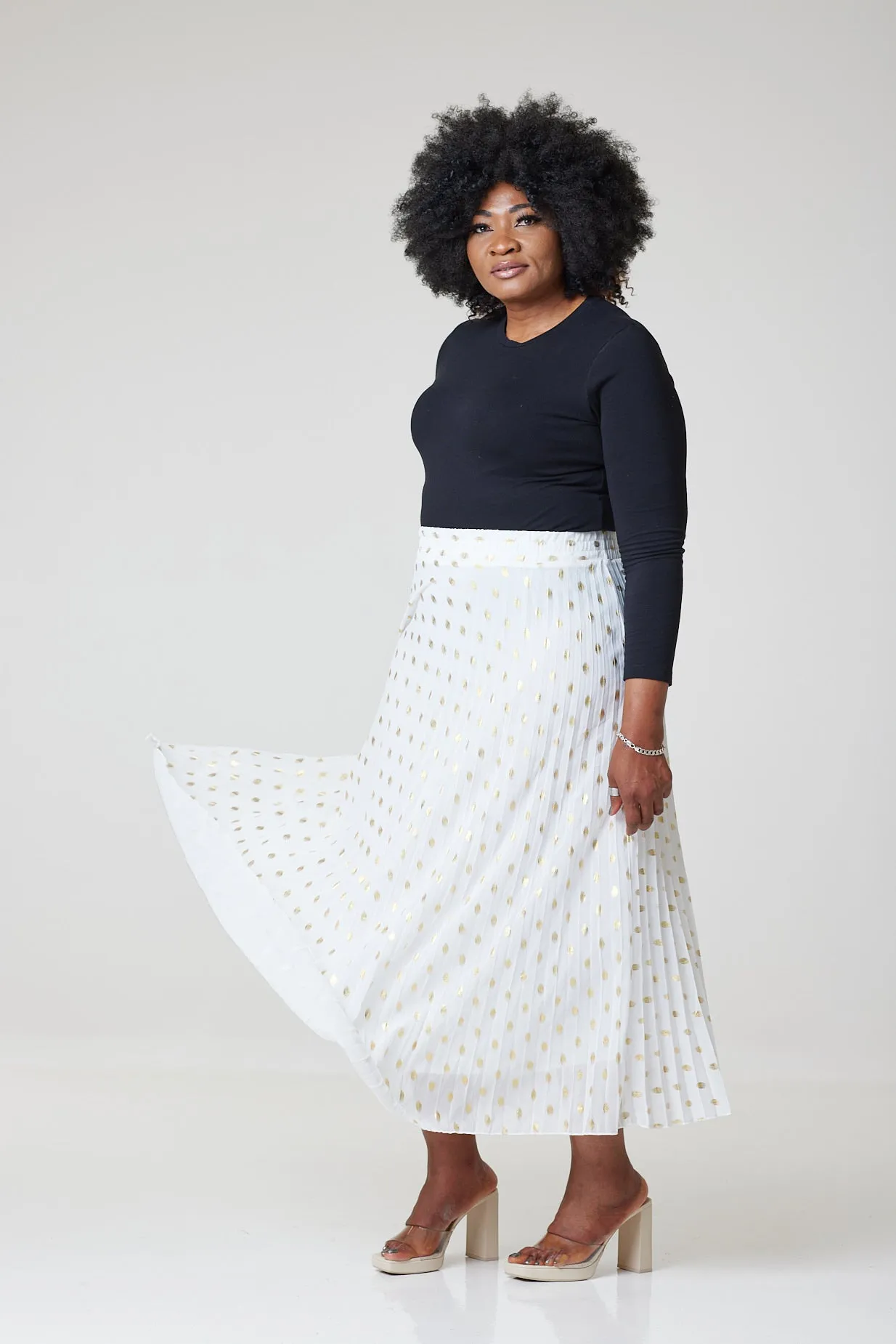Bardot Maxi Pleated Skirt With Elasticated Waistband-White