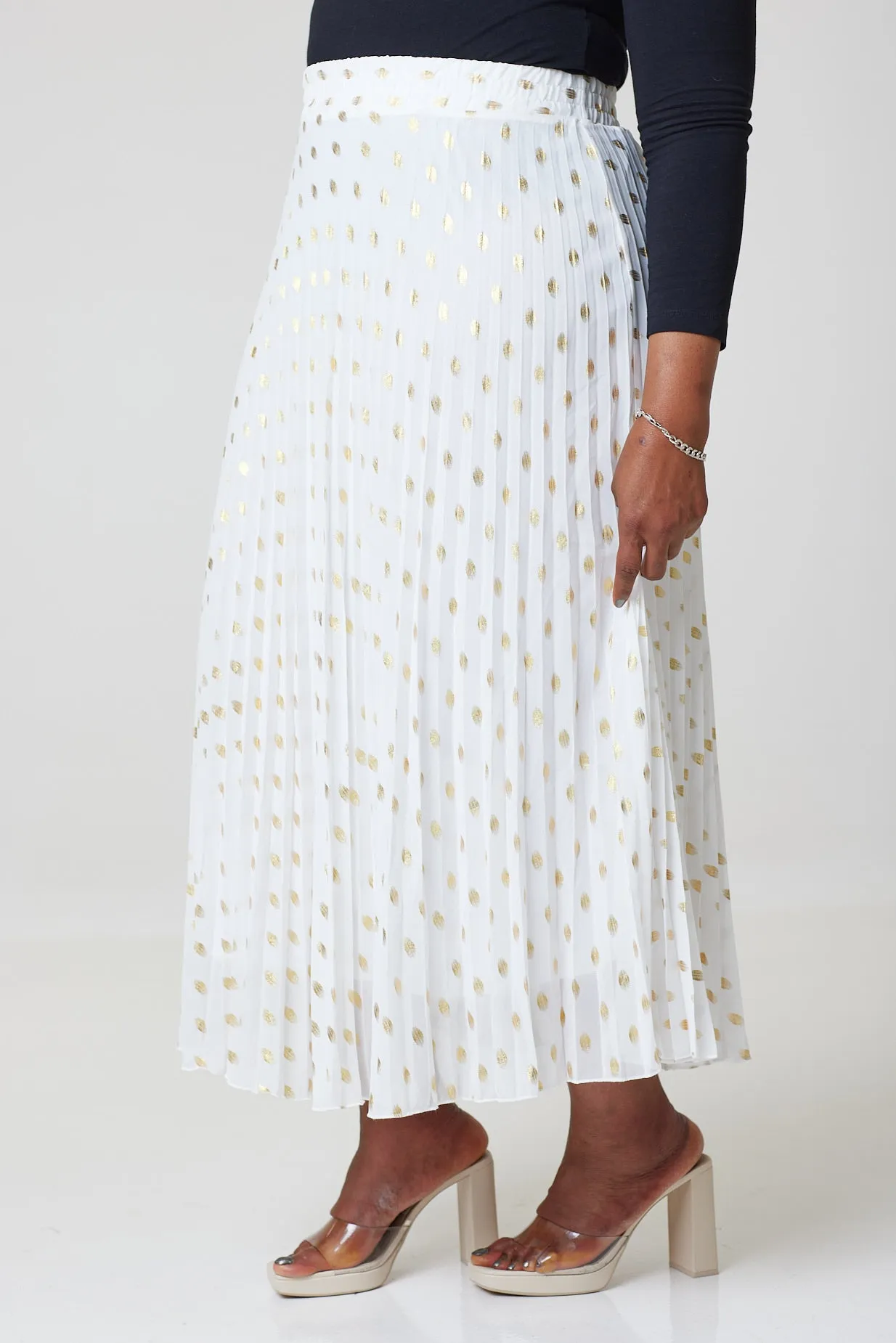 Bardot Maxi Pleated Skirt With Elasticated Waistband-White