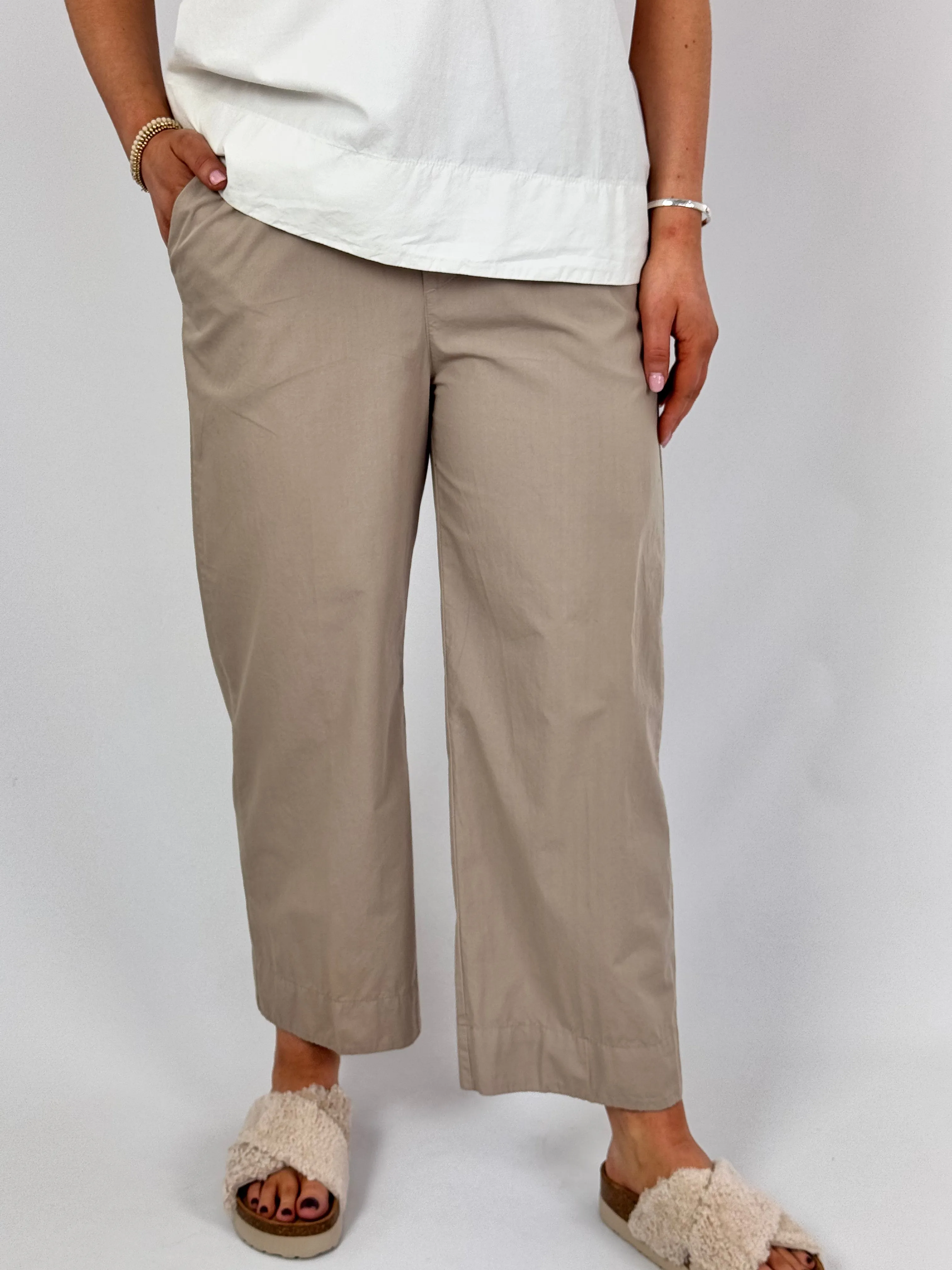 European Culture 07AU Trousers Natural