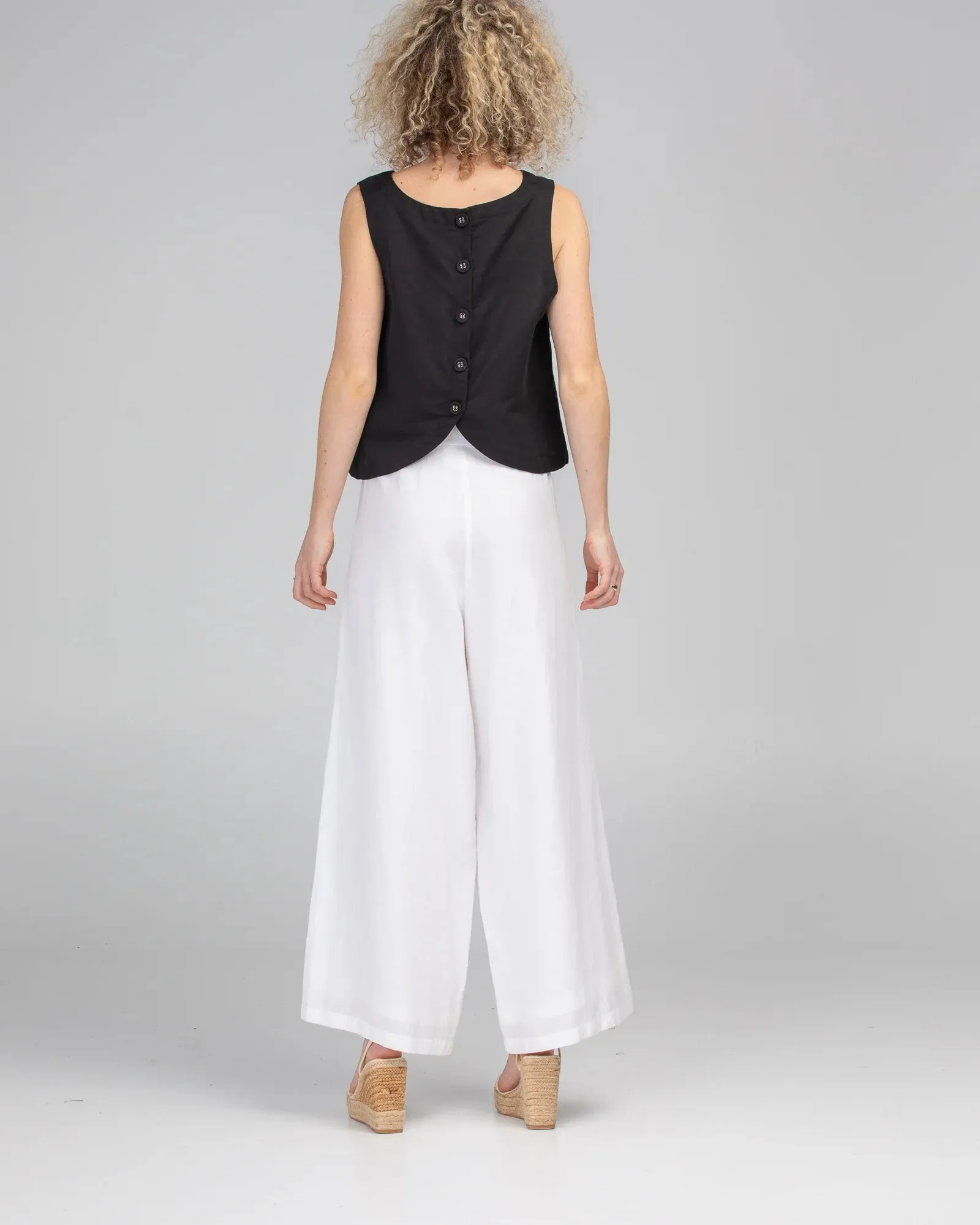 Rose Linen Top Black