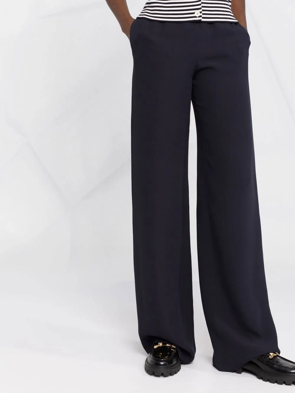 Wide-leg trousers